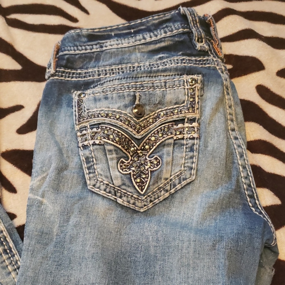 Rock Revival Jean's